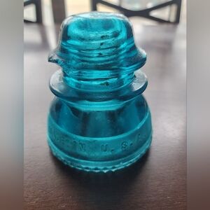 Hemingray 42 Insulator Blue Glass CD 154 - Vintage 1921-1960s - Chipped